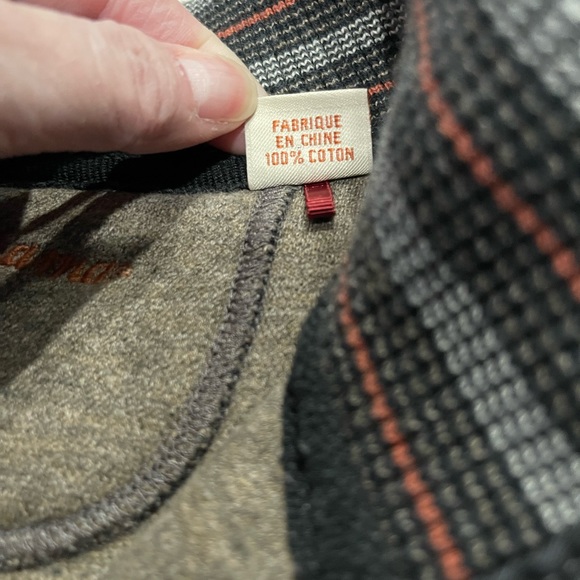 Tommy Bahama Grey Knit Top Size Large - Picture 4 of 9